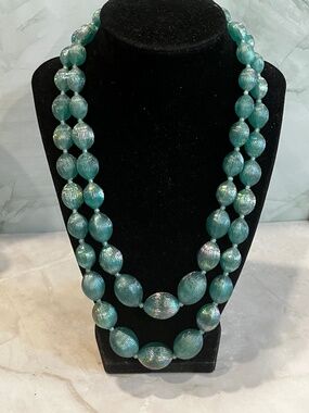 Vintage 1950's Made in Austria 2 strand green iridescent beaded necklace